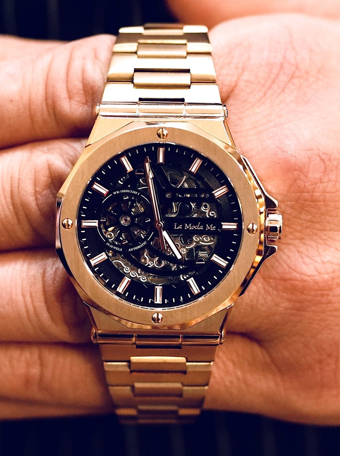 Rubros Jewel Gold Watch - Luxury Gold Timepiece-1